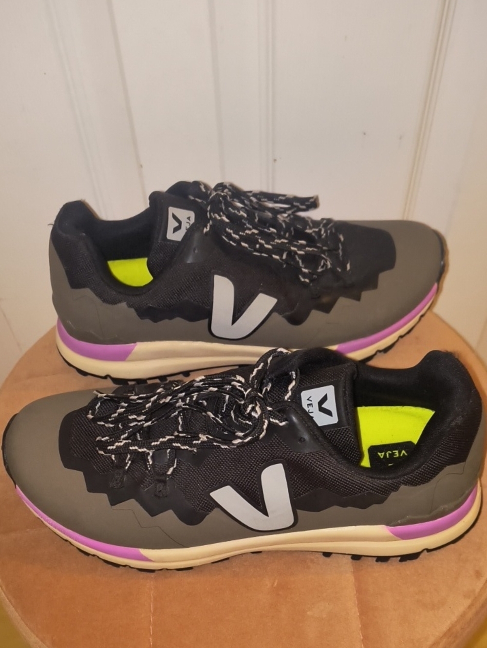 VEJA FITZ ROY TREK-SHELL BLACK OXFORD GREY KAKI Size 9 - Picture 4 of 8